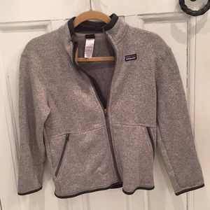 Super soft grey Patagonia zipup, fits petite woman